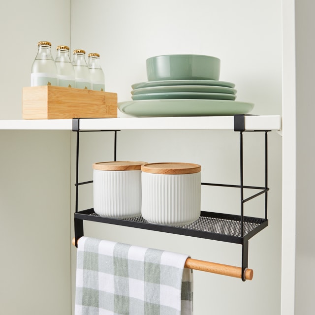 Wire and Wood Undershelf Basket With Rail