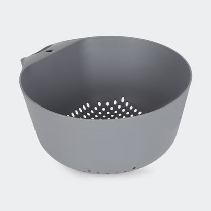 Colander with Handle